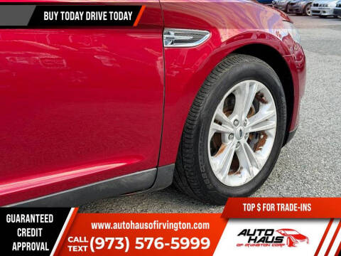 2014 Ford Taurus SEL