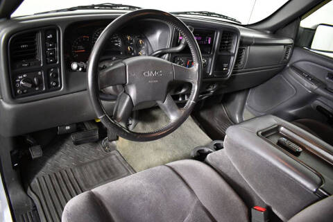 2005 GMC Sierra 2500HD