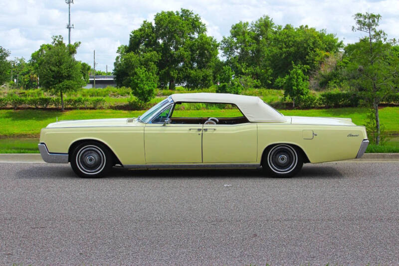 1967 Lincoln Continental