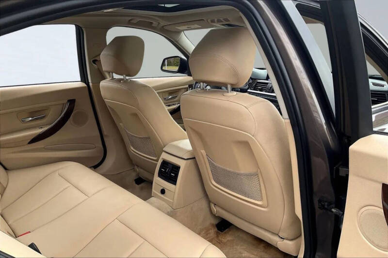 2013 BMW 3 Series 328i xDrive