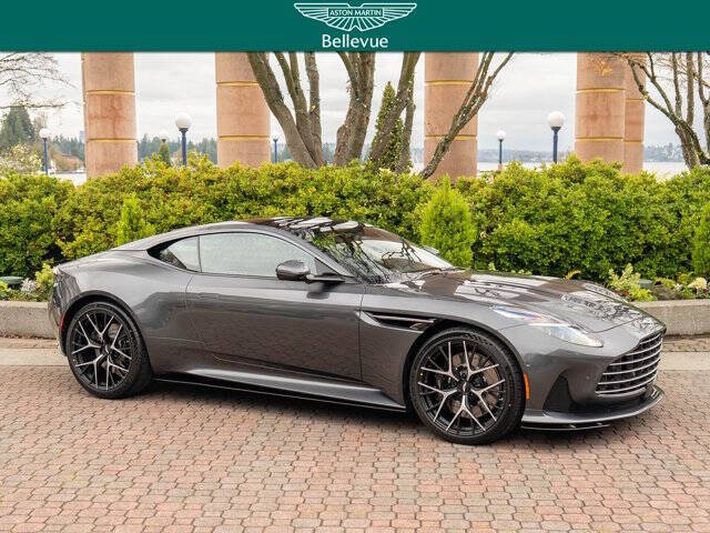 2026 Aston Martin DB12 2