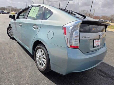 2013 Toyota Prius Plug-in Hybrid Advanced