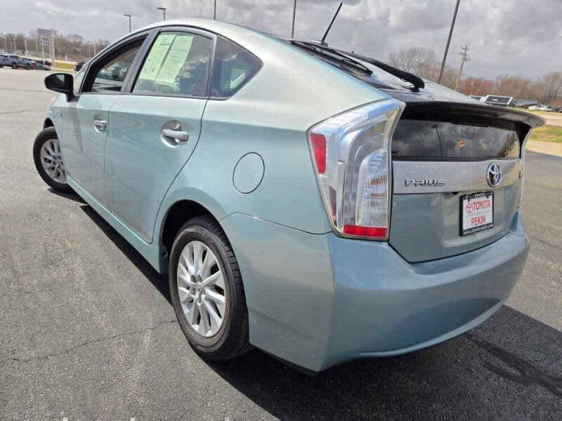 2013 Toyota Prius Plug-in Hybrid Advanced