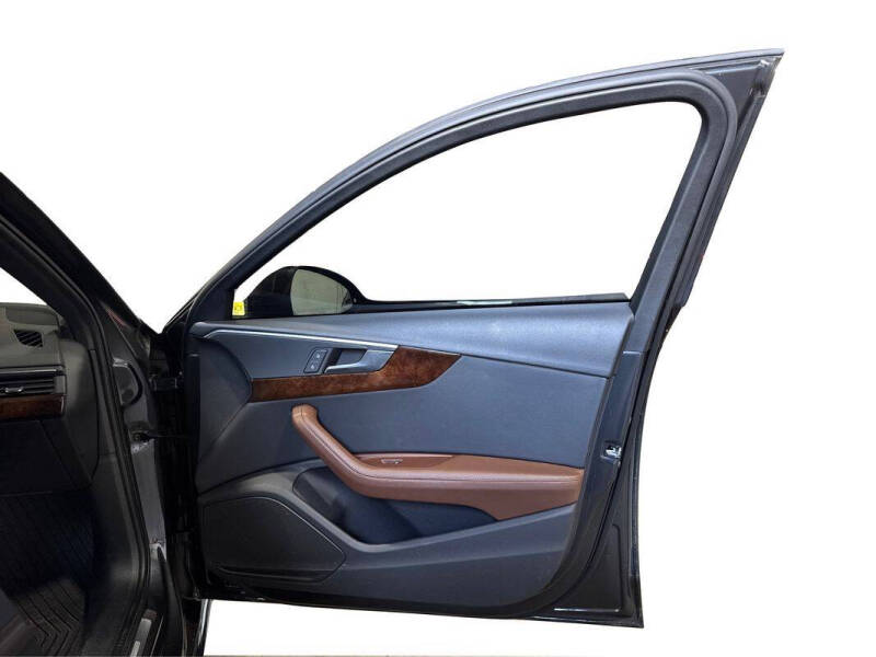 2019 Audi A4 Premium Plus 40 TFSI