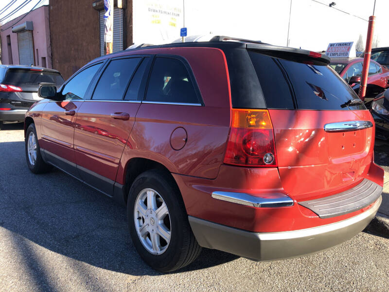 2006 Chrysler Pacifica Touring