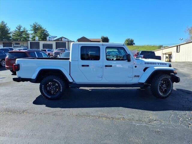 2025 Jeep Gladiator High Tide