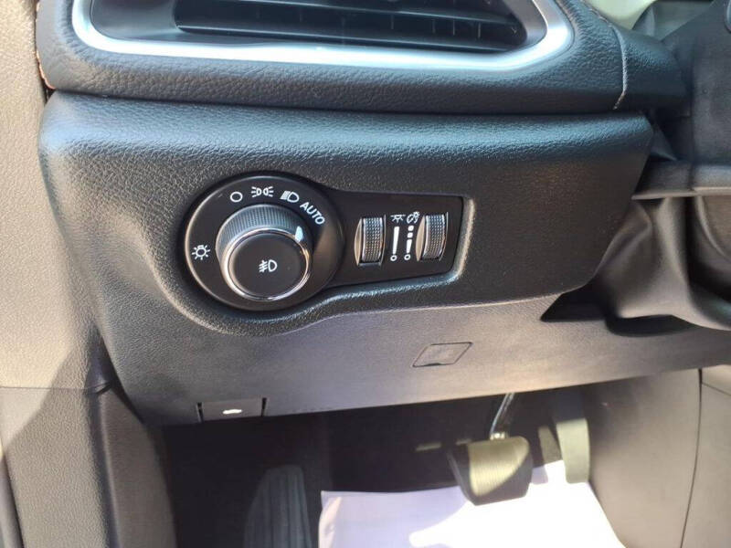 2025 Chrysler Pacifica Pinnacle