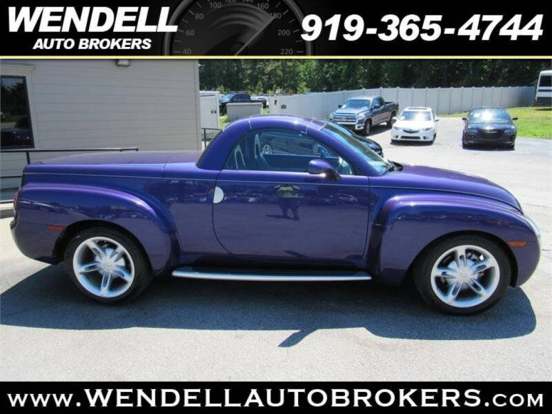 2004 Chevrolet SSR LS