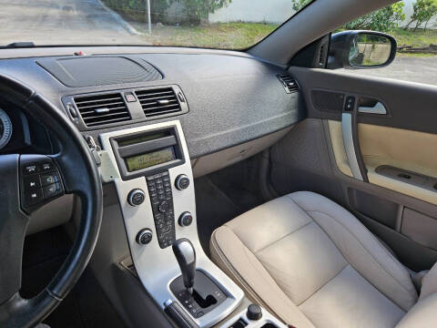 2013 Volvo C70 T5