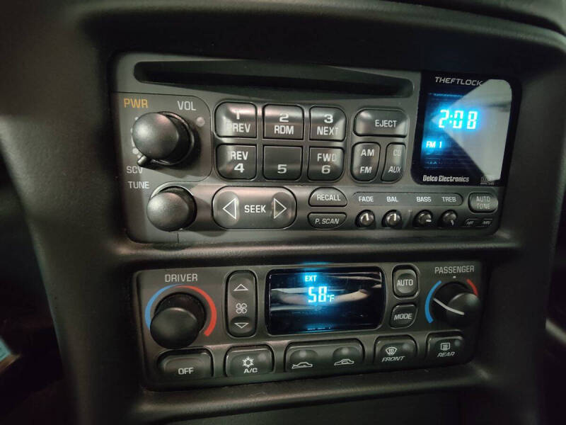 2004 Chevrolet Corvette