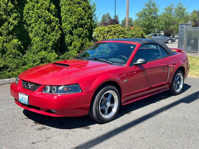 2002 Ford Mustang GT Deluxe