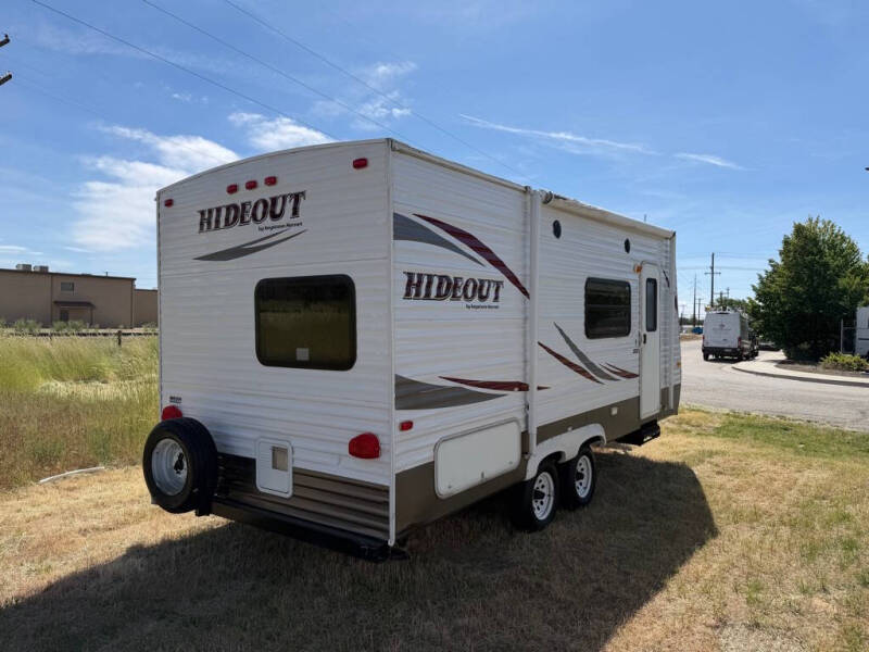 2010 Keystone RV TRAILER