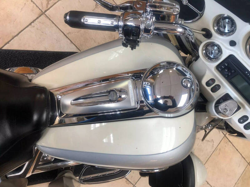 2008 Harley-Davidson FLHTCUSE3 Screamin' Egl UC EG