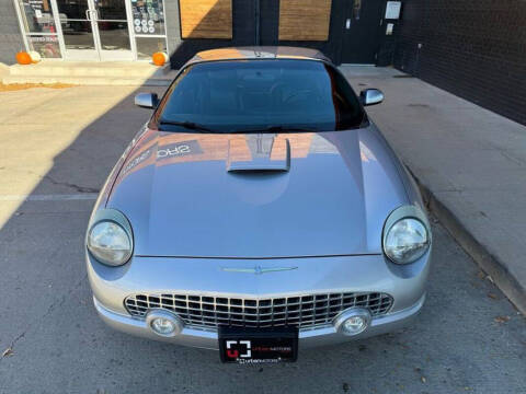 2004 Ford Thunderbird Deluxe