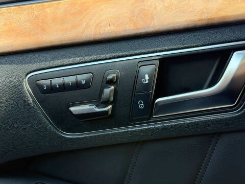 2012 Mercedes-Benz E-Class