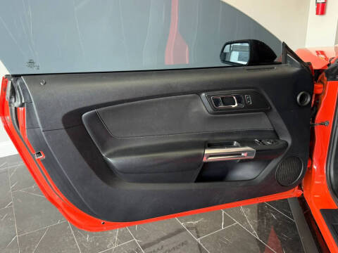 2015 Ford Mustang V6