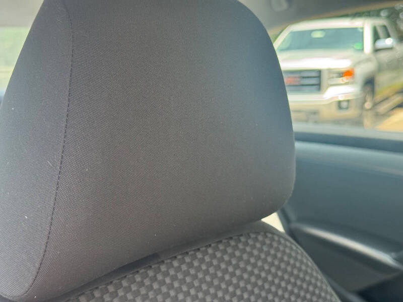 2014 Volkswagen Passat 1.8T S PZEV