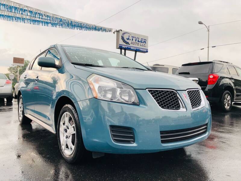 2009 Pontiac Vibe for sale at J. Tyler Auto LLC in Evansville IN