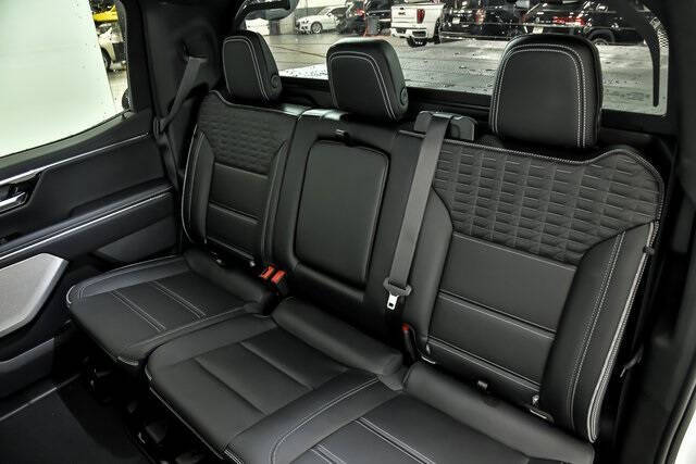 2025 GMC Sierra EV Denali