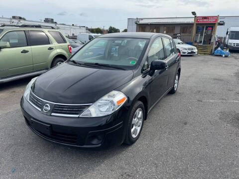 2009 Nissan Versa 1.8 S