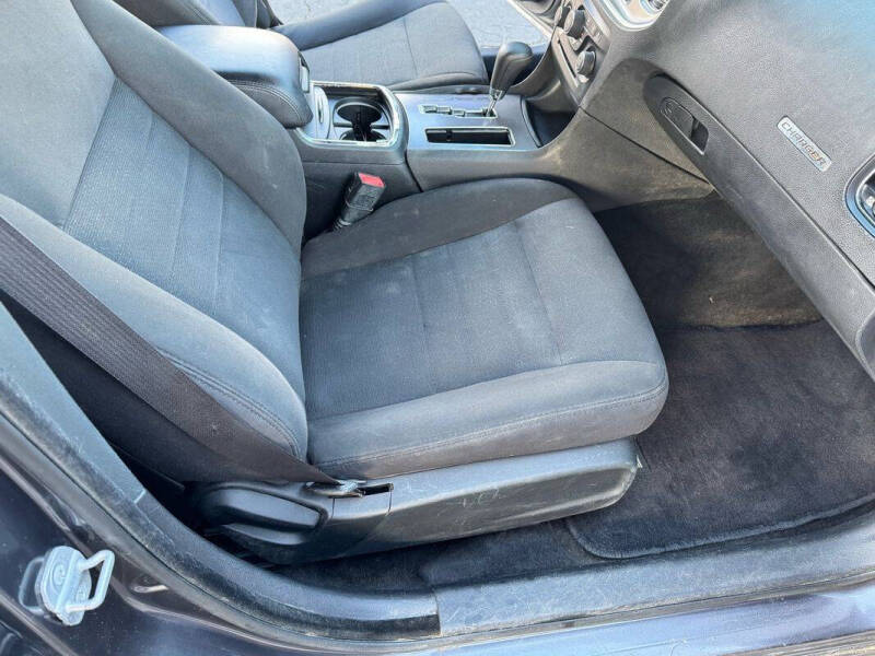 2014 Dodge Charger SE