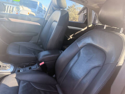 2016 Audi Q3 2.0T quattro Premium Plus