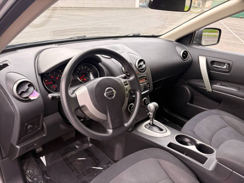2011 Nissan Rogue S