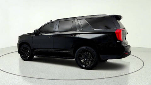 2023 GMC Yukon SLT