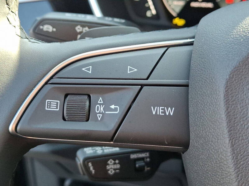 2024 Audi Q3 quattro S line Prem Plus 45 TFSI