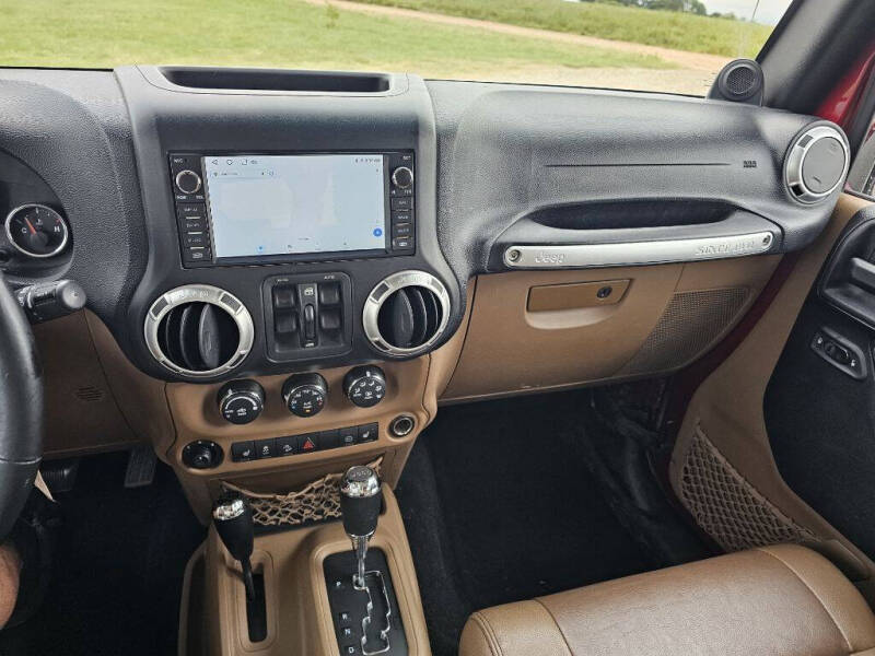 2012 Jeep Wrangler Unlimited Sahara