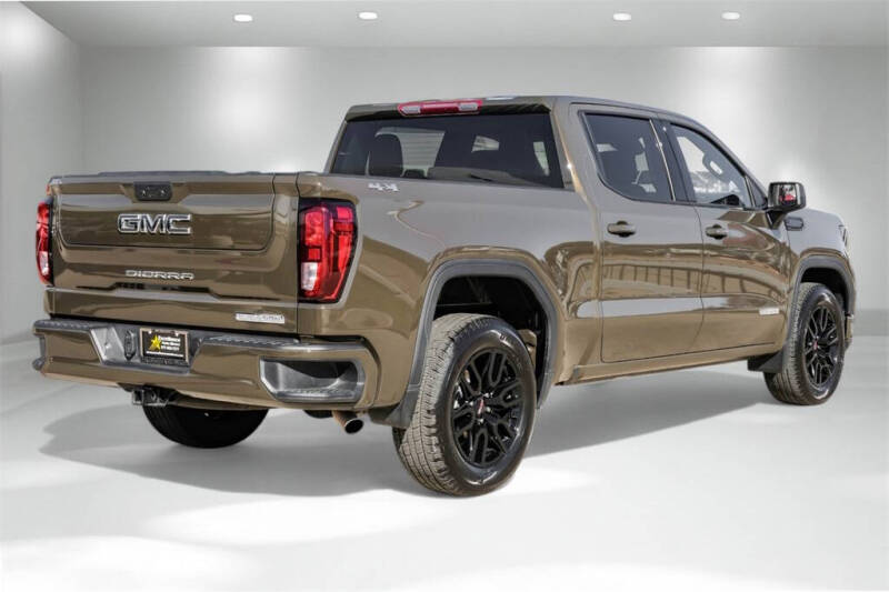 2023 GMC Sierra 1500 Elevation Standard