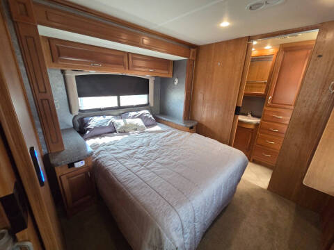 2016 Fleetwood Bounder
