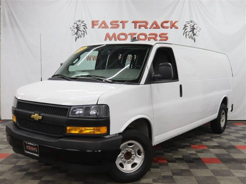 2022 Chevrolet Express 2500