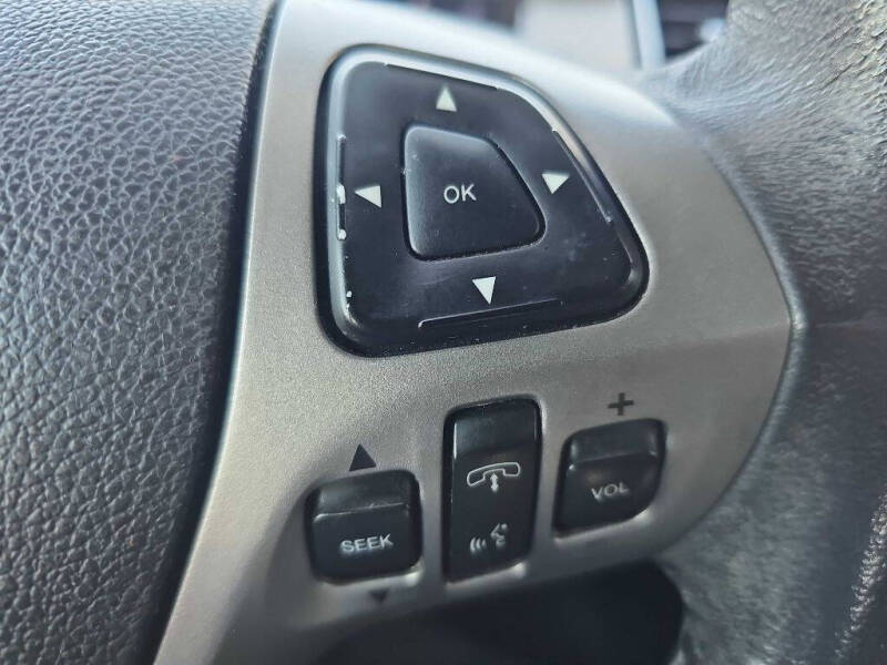 2013 Ford Taurus SEL