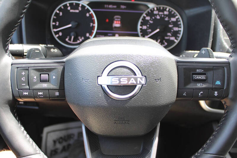 2025 Nissan Rogue SV