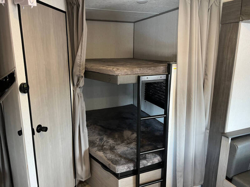 2024 Coleman Lantern