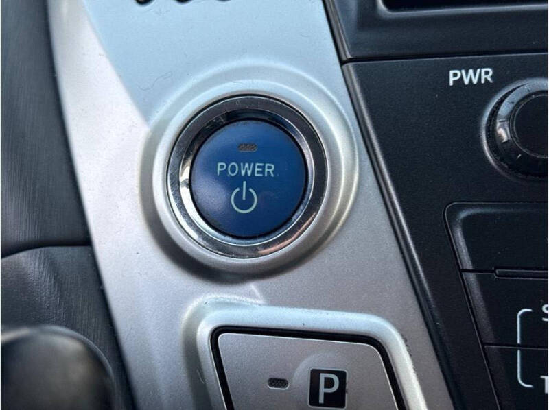 2012 Toyota Prius v