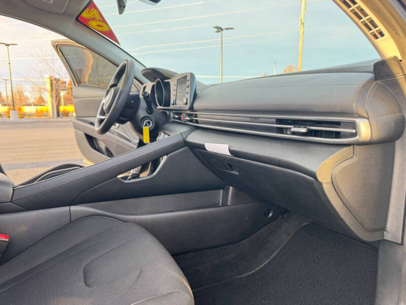 2021 Hyundai Elantra