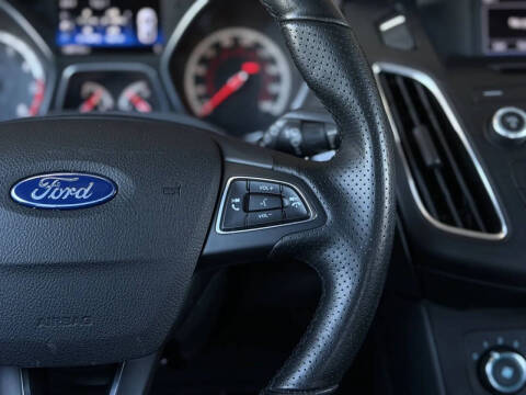 2017 Ford Focus ST