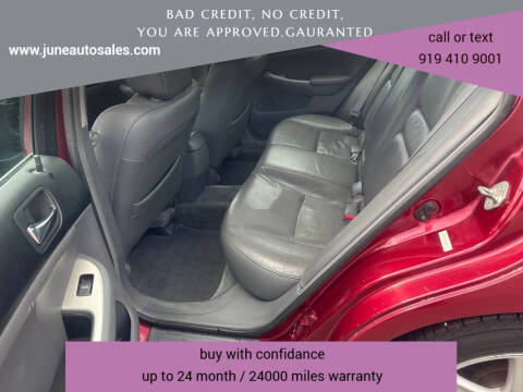 2004 Honda Accord EX V-6 w/Navi