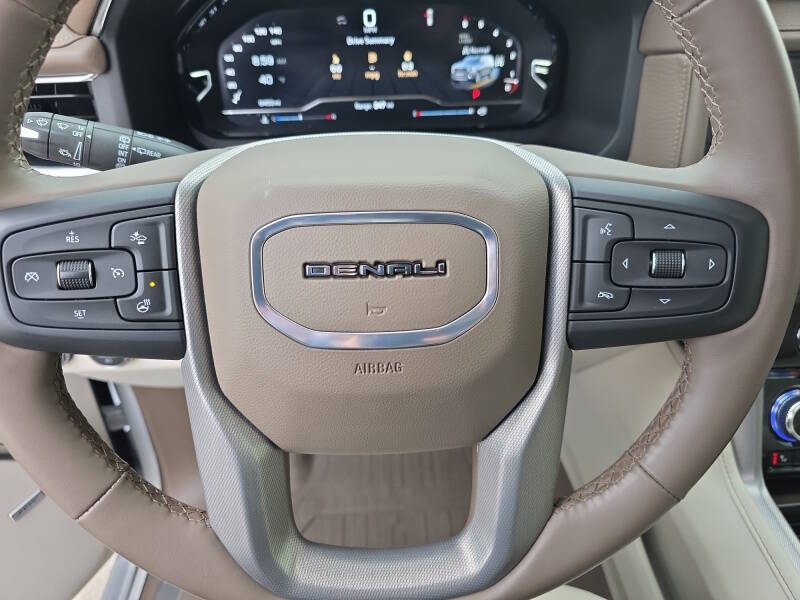 2024 GMC Yukon XL Denali