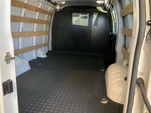 2024 GMC Savana 2500