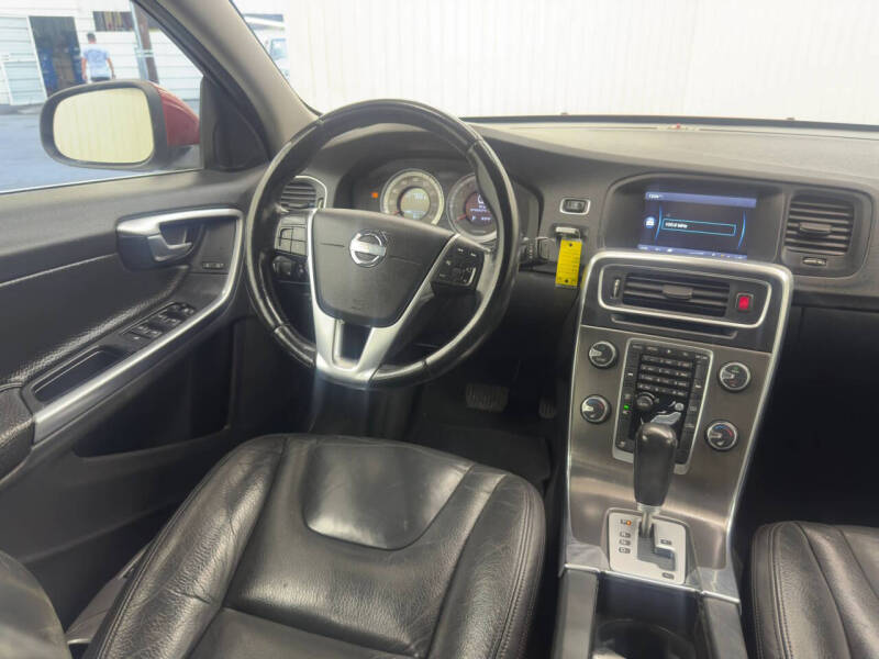 2012 Volvo S60 T5