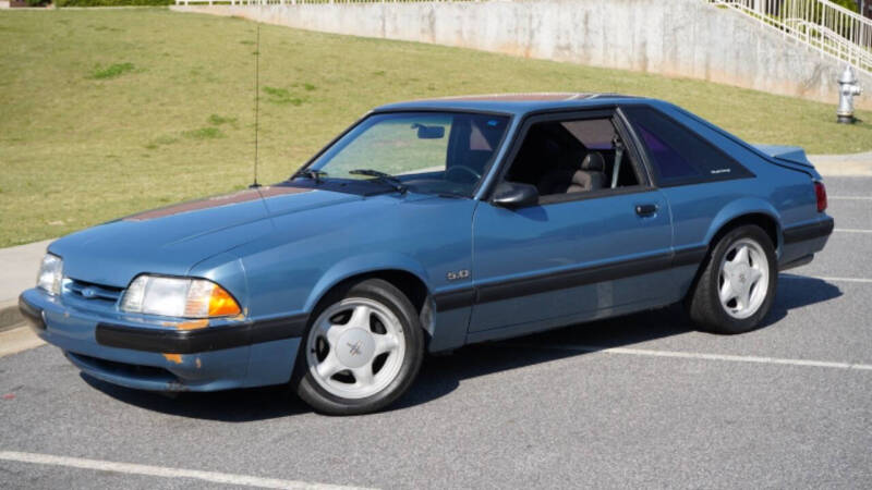1990 Ford Mustang LX 5.0