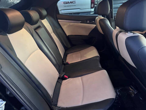 2018 Honda Civic EX-L w/Navi