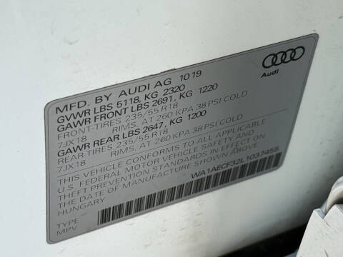 2020 Audi Q3 quattro Premium 45 TFSI