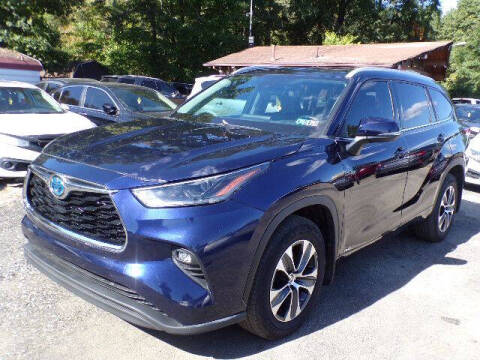 2022 Toyota Highlander Hybrid for sale at Select Cars Of Thornburg in Fredericksburg VA