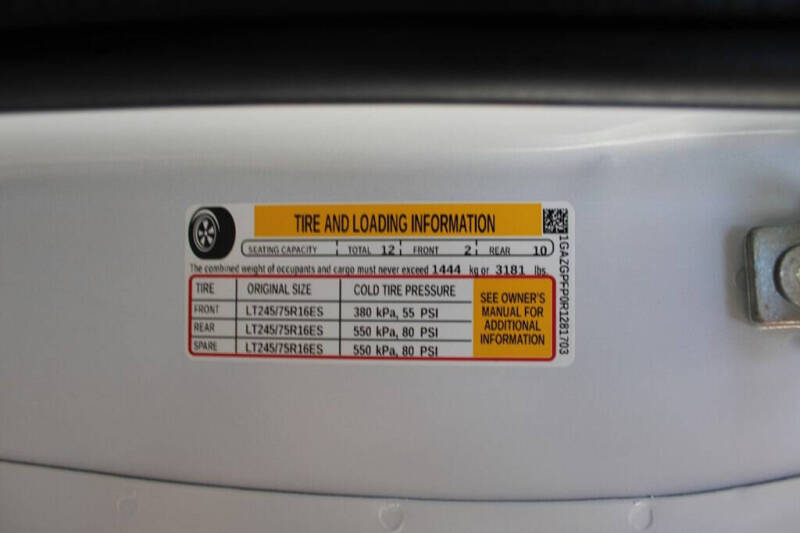 2024 Chevrolet Express LT 3500