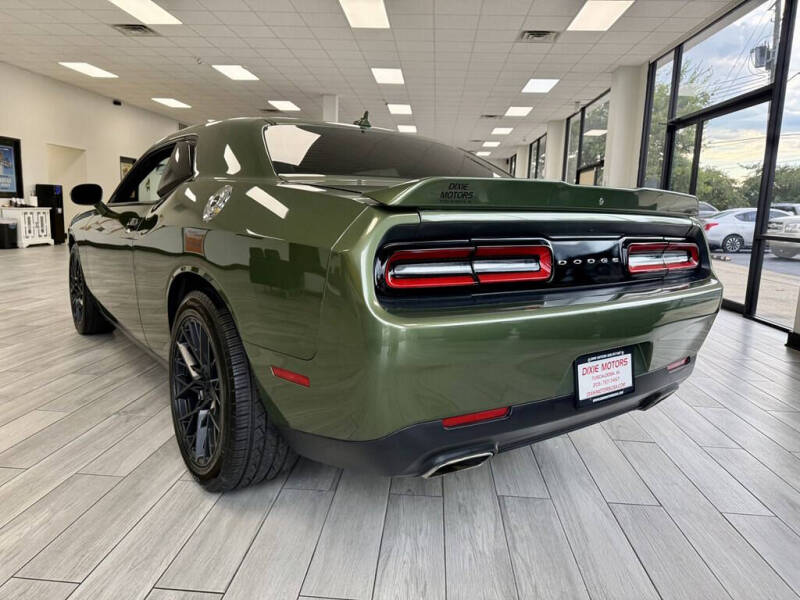 2018 Dodge Challenger SXT