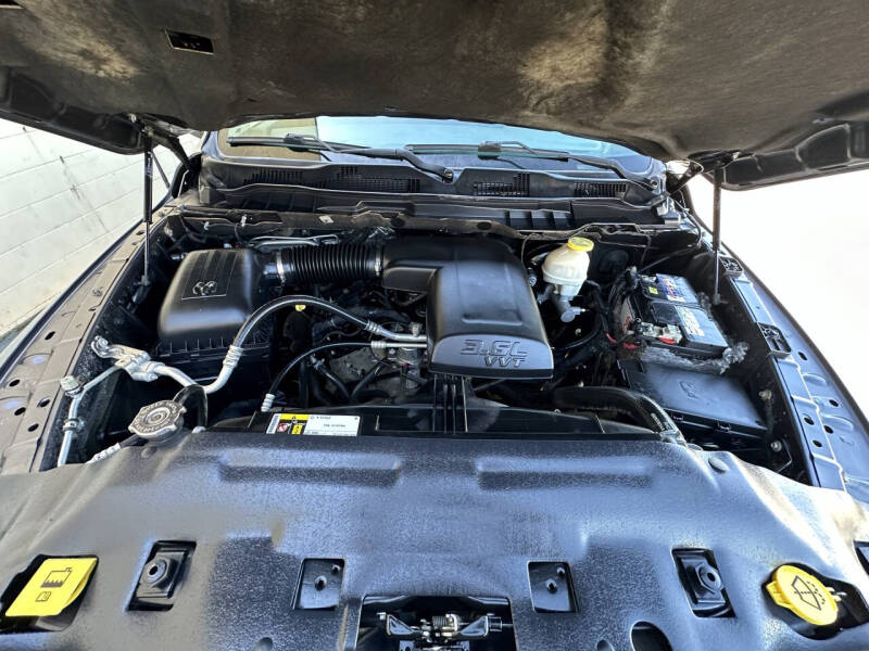 2017 RAM 1500 SLT